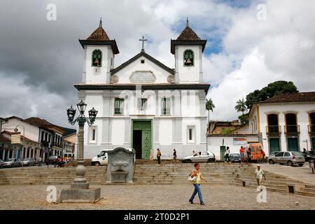 Catedral Basilica da Se (Nossa Senhora da Assuncao) am Praça da Se, Mariana, Minas Gerais, Brasilien. Stockfoto