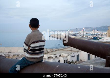 Blick auf den Hafen von Tanger. Tanger. Marokko Stockfoto