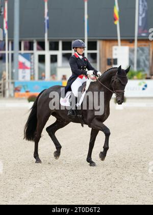 Laura COLLETT aus Großbritannien mit Dacapo während der Dressur bei den Boekelo Horse Trials CCIO 4*-NC-L am 5. Oktober 2023, Niederlande (Foto: Maxime David/MXIMD Pictures - mximd.com) Stockfoto