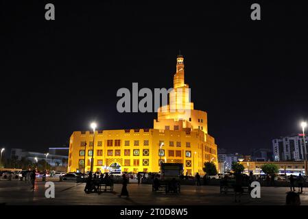 Doha, Katar. Oktober 2023. Doha Atmosphäre - Souq Waqif - Marktplatz. Formel-1-Weltmeisterschaft, Rd 18, großer Preis von Katar, Donnerstag, 5. Oktober 2023. Doha, Katar. Quelle: James Moy/Alamy Live News Stockfoto