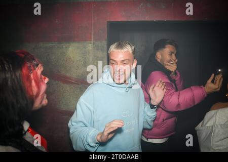 Staines, Großbritannien. Oktober 2023. VIP- und Pressestart für Thorpe Park Fright Nights Scare Event. Autor: Thomas Faull/Alamy Live News Stockfoto