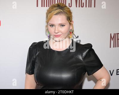 Oktober 2023: Westwood, Kalifornien: Abigail Breslin. Los Angeles Premiere von Miranda's Opfer im Regency Bruin Theatre. Foto: Billy Bennight/AdMedia/MediaPunch Stockfoto