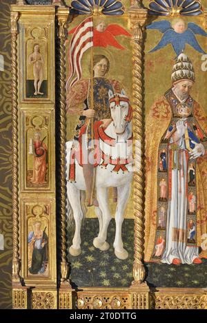 Belforte del Chienti (Italien, Marken - Provinz Macerata), Kirche Sant'Eustachio. Giovanni Boccati, Polyptychon, 15. Jahrhundert. (Detail links, Sant'Eustachio zu Pferd), 1468 Stockfoto