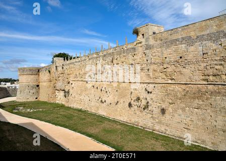 Otranto (Italien, Apulien, Provinz Lecce) aragonesische Stadtmauern Stockfoto