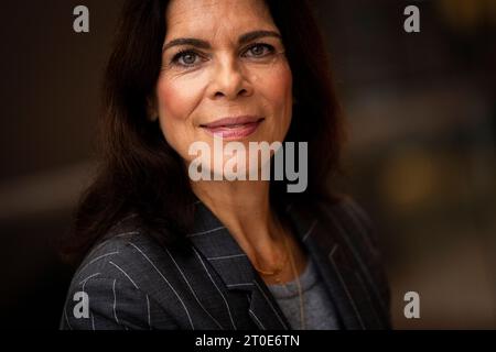 Ellen Hillingsoe bei einer Pressekonferenz für die dänische Thriller-Serie „Oxen“ in den Sorte Diamant in Kopenhagen am Freitag, den 6. Oktober 2023. Oxen ist eine neue dänische Thriller-Serie von TV2 über die Jaeger-Soldaten (Spezialeinsatzkräfte) Ochsen. (Foto: Ida Marie Odgaard/Ritzau Scanpix) Stockfoto