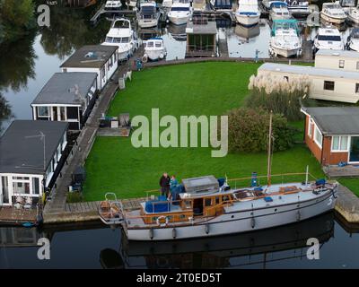 Rommy III 1935 Gentleman's Motoryacht. Während des Zweiten Weltkriegs beschlagnahmt, basierend auf der East Coast in Boston, GT Yarmouth, Ludham, bevor sie vom Eigentümer zurückgekauft wurde Stockfoto