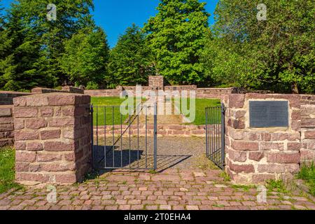 Deutscher Militärfriedhof am Col de La Côte de L’Engin am Donon, Vogesen, Departement Mosel, Grand Est, Frankreich Stockfoto