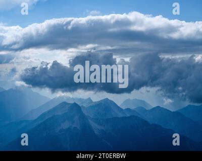 Sommerabend auf der Zugspitze Stockfoto