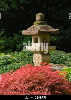 Der Japanische Garten im Botanischen Garten Augsburg Stockfoto