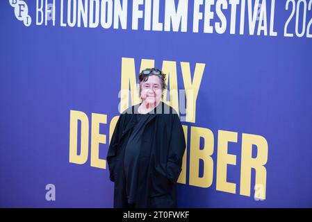 London, Großbritannien. Oktober 2023. Produzentin Christine Vachon nimmt an der Headline Gala-Vorführung von Mai Dezember während des 67. BFI London Film Festival in der Royal Festival Hall Teil. Quelle: SOPA Images Limited/Alamy Live News Stockfoto