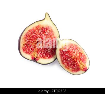 Stücke reifer frischer Feigen isoliert auf weiß Stockfoto