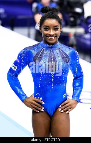 Antwerpen, Belgien. Oktober 2023. Turnen: Weltmeisterschaft 2023, Frauen, Allround, Finale, Sportpaleis. Simone Biles aus den USA nach dem Wettbewerb. Quelle: Tom Weller/dpa/Alamy Live News Stockfoto