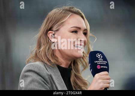 Newcastle, Großbritannien. Oktober 2023. Laura Woods während des Spiels Newcastle United FC gegen Paris Saint-Germain FC, UEFA Champions League Runde 1 im St.James' Park, Newcastle, Großbritannien am 4. Oktober 2023 Credit: Every Second Media/Alamy Live News Stockfoto