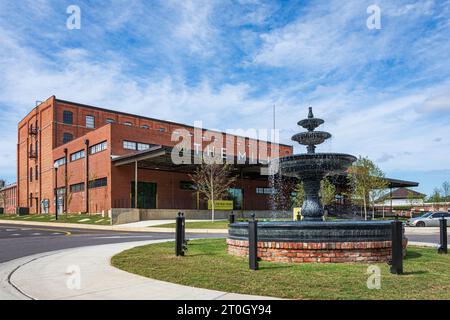 Prattville, Alabama, USA-Sept. 28. 2023: Die Mill Apartments wurden im historischen Daniell Pratt Cotton Gin Mill Complex in Prattville entwickelt Stockfoto