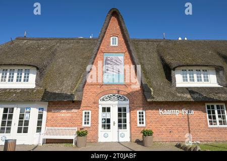 Kaamp Hüs, Tourismus-Service, Ausstellungen, Hauptstraße, Kampen, Sylt, Schleswig-Holstein, Deutschland Stockfoto