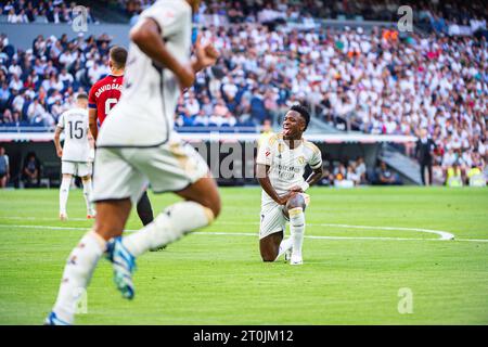 Madrid, Spanien. Oktober 2023. Vinicius Junior (Real Madrid) wurde während des Fußballspiels der spanischen Meisterschaft La Liga EA Sports zwischen Real Madrid und Osasuna im Bernabeu-Stadion gespielt. Real Madrid 4:0 Osasuna Credit: SOPA Images Limited/Alamy Live News Stockfoto