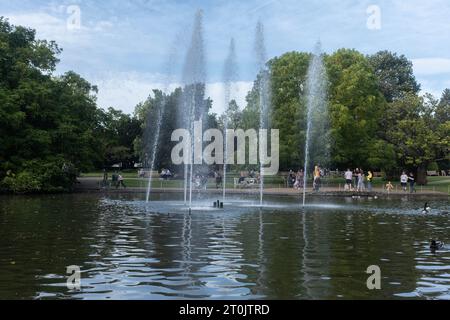 Brunnen in Jephson Gärten, Leamington Spa Stockfoto