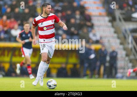 Falkirk, Schottland. Oktober 2023. Dylan McGowan (18 - Hamilton) Falkirk vs Hamilton Academical - Cinch League 1 Credit: Raymond Davies / Alamy Live News Stockfoto