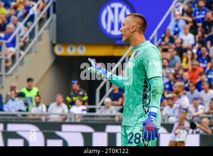 Mailand, Italien. Oktober 2023. Torhüter Lukasz Skorupski (28) aus Bologna war während des Spiels zwischen Inter und Bologna in Giuseppe Meazza in Mailand zu sehen. (Foto: Gonzales Photo/Alamy Live News Stockfoto