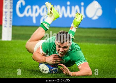 Saint Denis, Frankreich. Oktober 2023. Garry RINGROSE aus Irland erzielt seinen Versuch während der WM 2023, Pool B Rugby union Spiel zwischen Irland und Schottland am 7. Oktober 2023 im Stade de France in Saint-Denis bei Paris, Frankreich - Foto Matthieu Mirville/DPPI Credit: DPPI Media/Alamy Live News Stockfoto