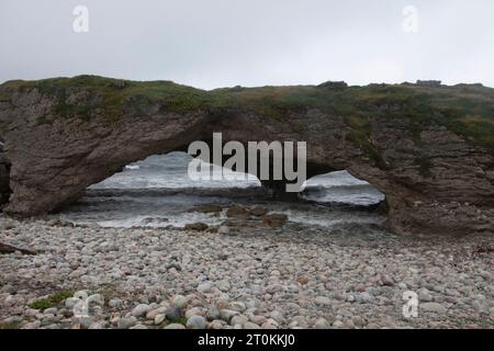 Der Arches Provincial Park in Portland Creek, Neufundland & Labrador, Kanada Stockfoto