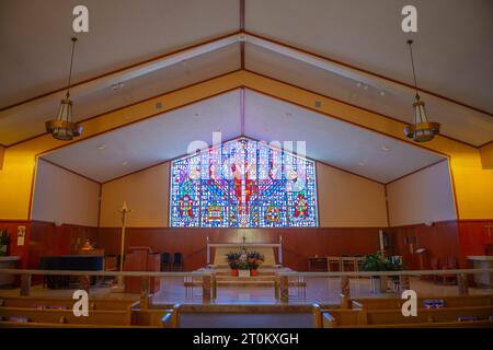 St. Margaret Mary Catholic Church an der 845 High Street im historischen Stadtzentrum von Westwood, Massachusetts MA, USA. Stockfoto