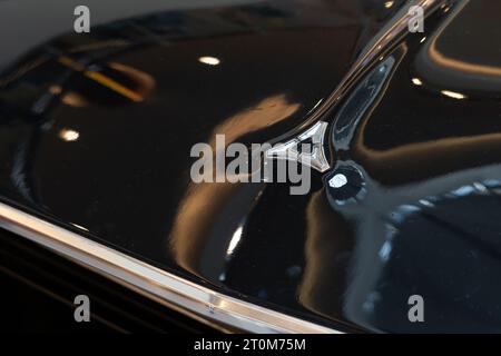 Petaling Jaya - Malaysia : Oktober 6,2023 : Dodge Challenger RT Auto von Fast X auch bekannt als Fast Furious 10 Film, der im Mid Valley gezeigt wird. Stockfoto