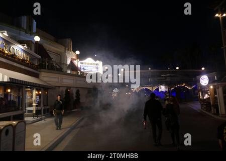 Buena Park, Kalifornien, USA 4. Oktober 2023 KnottÕs Scary Farm Halloween Haunt 50. Jahrestag auf der KnottÕs Berry Farm am 4. Oktober 2023 in Buena Park, Kalifornien, USA. Foto: Barry King/Alamy Stock Photo Stockfoto