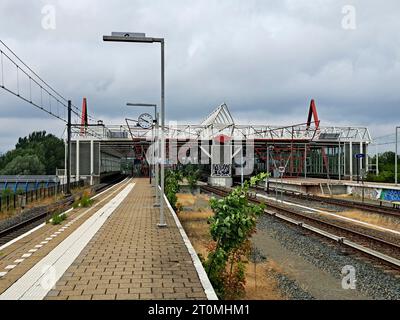 GVB Metro Cars auf der Strecke in Amsterdam Duivendrecht in den Niederlanden Stockfoto