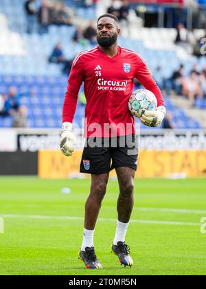Zwolle, Niederlande. Oktober 2023. Zwolle - PEC Zwolle Torhüter Kenneth Vermeer während des Eredivisie-Spiels zwischen PEC Zwolle und Feyenoord im MAC3Park Stadion am 8. Oktober 2023 in Zwolle, Niederlande. Credit: Box to Box Pictures/Alamy Live News Stockfoto