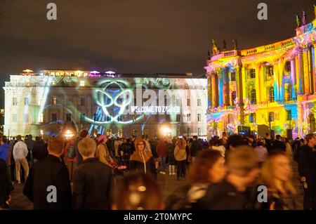 Projektionen am Bebelplatz. Das Lichterfest Berlin gehört zu den