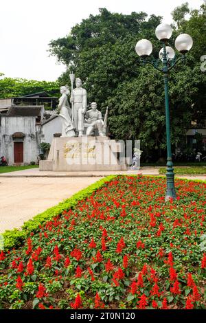 Hanoi, Vietnam. Denkmal für die Toten, die für die Unabhängigkeit von den Franzosen kämpfen. Stockfoto