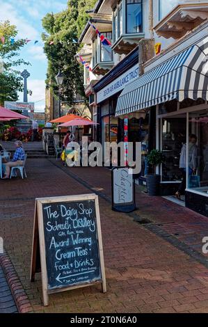 Essen im Freien in Sidmouth Devon. Stockfoto