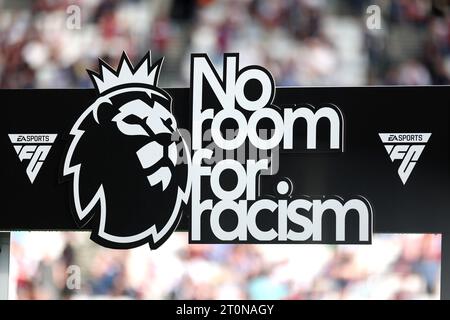 Allgemeine Ansicht der Kampagne „No Room for Rassismus“ vor dem Spiel der Premier League im London Stadium, London. Bilddatum: Sonntag, 8. Oktober 2023. Stockfoto