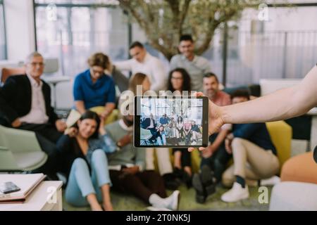 Ein Foto von verschiedenen Gruppen von Kollegen machen Stockfoto
