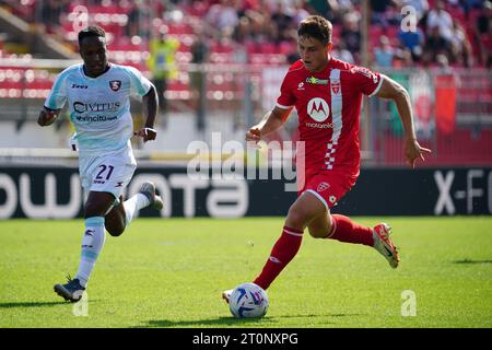 Monza, Italien. Oktober 2023. Lorenzo Colombo (AC Monza) während des Spiels AC Monza vs US Salernitana, italienische Fußball Serie A in Monza, Italien, 08. Oktober 2023 Credit: Independent Photo Agency/Alamy Live News Stockfoto