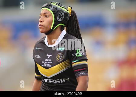 York, Großbritannien. Oktober 2023. LNER Community Stadium, York, North Yorkshire, 8. Oktober 2023. Betfred Womens Super League Grand Final York Valkyrie V Leeds Rhinos Elisa Akpa von York Valkyrie Credit: Touchlinepics/Alamy Live News Stockfoto