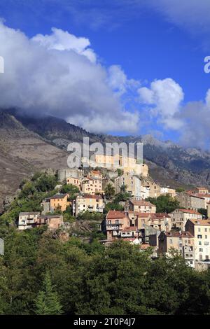 Corte Stadt im regionalen natürlichen Parks von Korsika, Frankreich Stockfoto