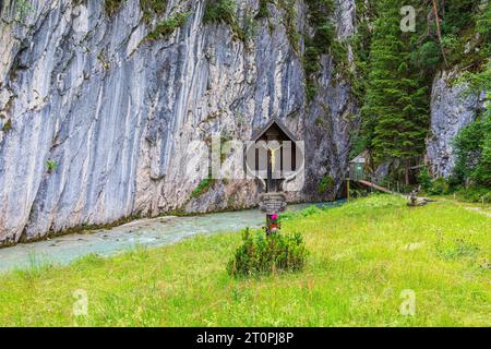 Blick In Die Leutasch-Schlucht Bei Mittenwald In Bayern. Stockfoto