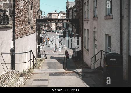 Market Brae Steps Treppen mit Schild in Invergordon, Schottland Stockfoto