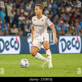 Neapel, Kampanien, Italien. Oktober 2023. Während des italienischen Fußballspiels der Serie A SSC Napoli gegen FC Fiorentina am 8. Oktober 2024 im Diego Armando Maradona Stadion in Neapel. Im Bild: Arthur von ACF Fiorentina (Credit Image: © Fabio Sasso/ZUMA Press Wire) NUR REDAKTIONELLE VERWENDUNG! Nicht für kommerzielle ZWECKE! Quelle: ZUMA Press, Inc./Alamy Live News Stockfoto