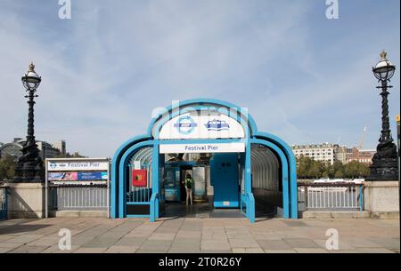 Festival Pier River Station Thames Westminster London Stockfoto