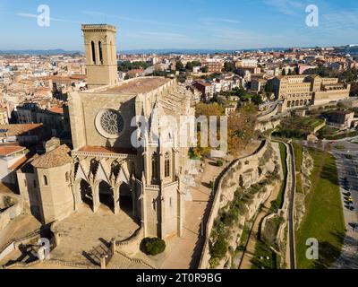 Stiftsbasilika Santa Maria in Manresa, Stockfoto