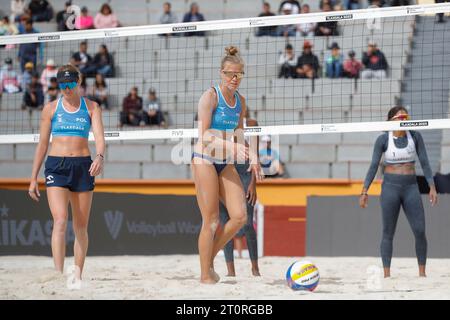 Tlaxcala, Mexiko. Oktober 2023. Oktober 2023. Tlaxcala, Mexiko; Jagoda Gruszczynska und Aleksandra Wachowicz von Polen während des Polens gegen die Dominikanische Republik bei der Beachvolleyball-Weltmeisterschaft, die am 8. Oktober 2023 auf der Apizaco Stierkampfarena ausgetragen wurde. In Tlaxcala Mexico (Foto: Essene Hernandez/Eyepix Group) Credit: Eyepix Group/Alamy Live News Stockfoto