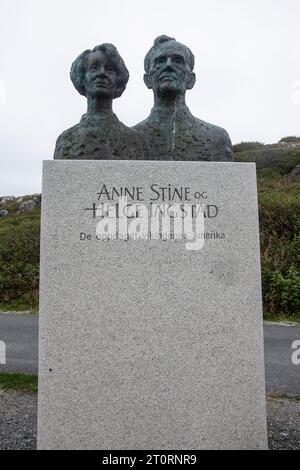 Büsten von Anne Stine und Helge Ingstad in L’Anse aux Meadows in Neufundland & Labrador, Kanada Stockfoto