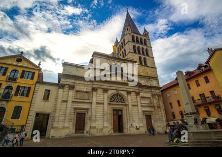 Die Kirche Notre-Dame-de-Liesse ist eine französisch-katholische Kirche im Departement Haute-Savoie und der Stadt Annecy in Frankreich Stockfoto