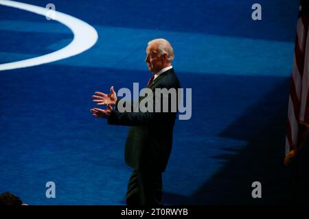 07272016: Philadelphia, Pennsylvania, USA: Vizepräsident Joe Biden spricht während des dritten Tages der Democratic National Convention. (Jeremy Hogan/Polaris) Stockfoto