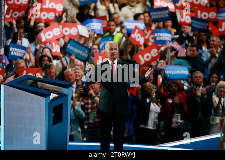 07272016: Philadelphia, Pennsylvania, USA: Vizepräsident Joe Biden spricht während des dritten Tages der Democratic National Convention. (Jeremy Hogan/Polaris) Stockfoto