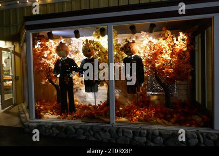Buena Park, Kalifornien, USA 4. Oktober 2023 KnottÕs Scary Farm Halloween Haunt 50. Jahrestag auf der KnottÕs Berry Farm am 4. Oktober 2023 in Buena Park, Kalifornien, USA. Foto: Barry King/Alamy Stock Photo Stockfoto