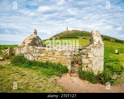 St Helen's Oratory, eine mittelalterliche Kapelle in Cape Cornwall, West Penwith, Cornwall. Stockfoto